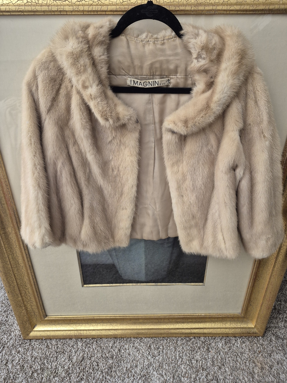 💕VTG I. Magnin & Co Beige Fur Cropped Jacket💕